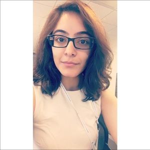 Meet your Posher, Anushka